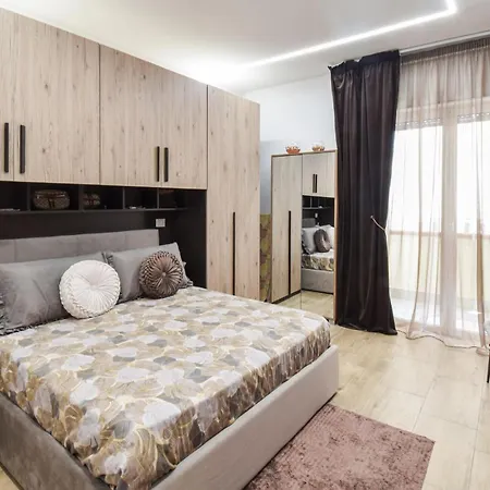 2 Bedroom Nice In *
