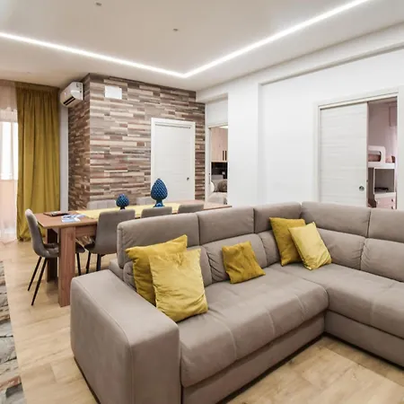 Apartment 2 Bedroom Nice In *